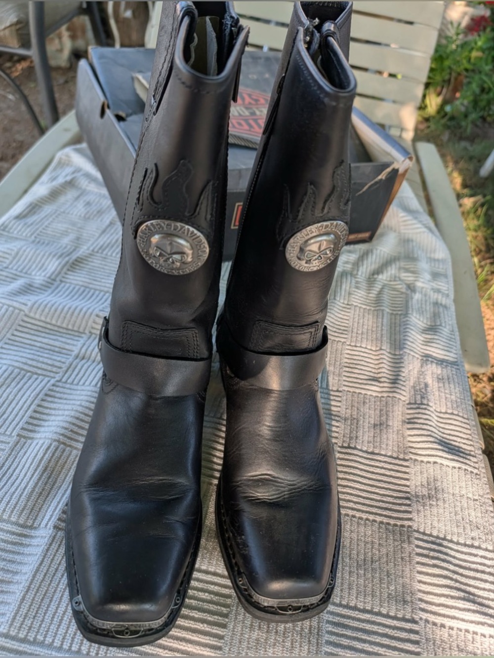 Harley-Davidson Black Leather Harness Boots with Silver Medallions